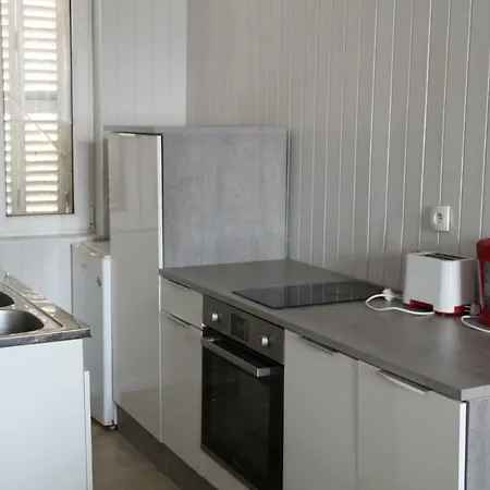 Dachery شقة